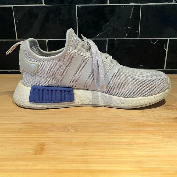 Adidas Originals NMD_R2 Running Walking Shoes Cushioned Comfort Casual Work - Picture 8 of 10